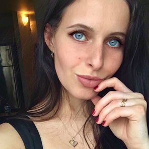 Meet your Posher, Christelle